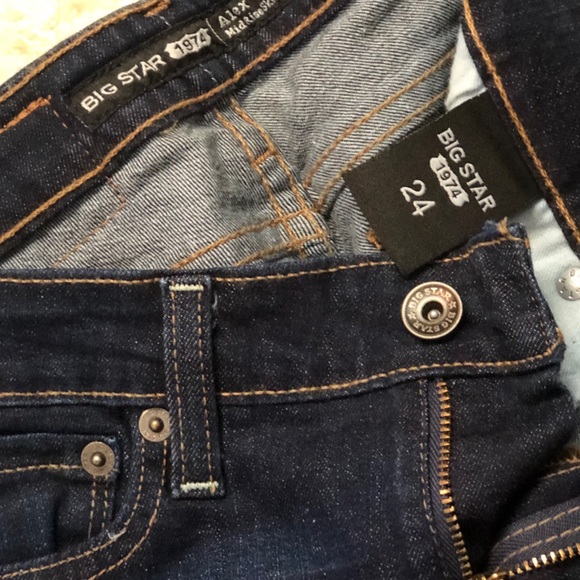 ᗷIᘜ ᔕTᗩᖇ ᒍᗴᗩᑎᔕ 👖 ᔕIᘔᗴ 24 ᗯOᖇᑎ Oᑎᑕᗴ! - Picture 3 of 7